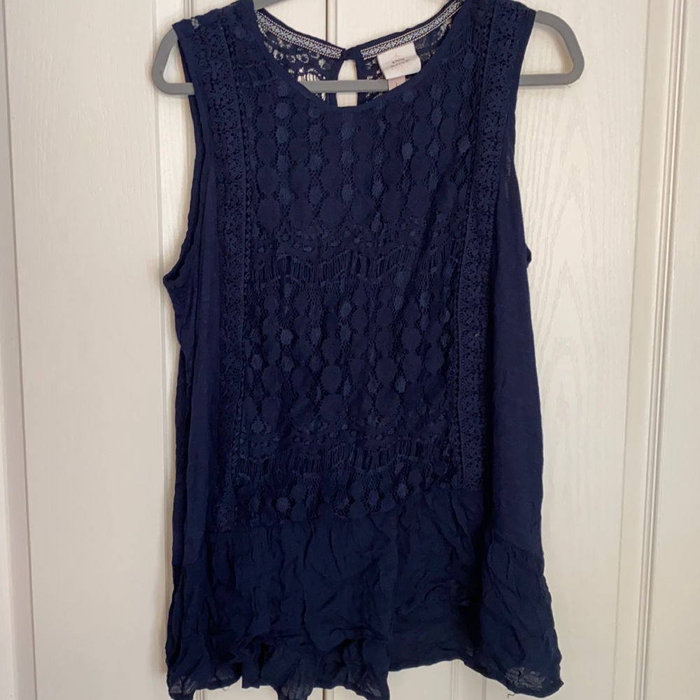 Knox Rose sleeveless blouse